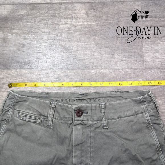 American Eagle Outfitters Straight Leg Jeans Size 30X36 - Picture 2 of 5